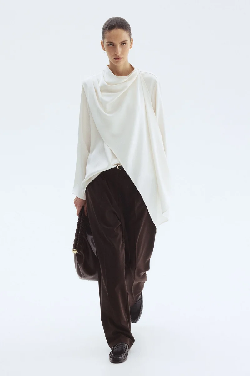 اتش اند ام بنطلون أنيق مزود بحزام