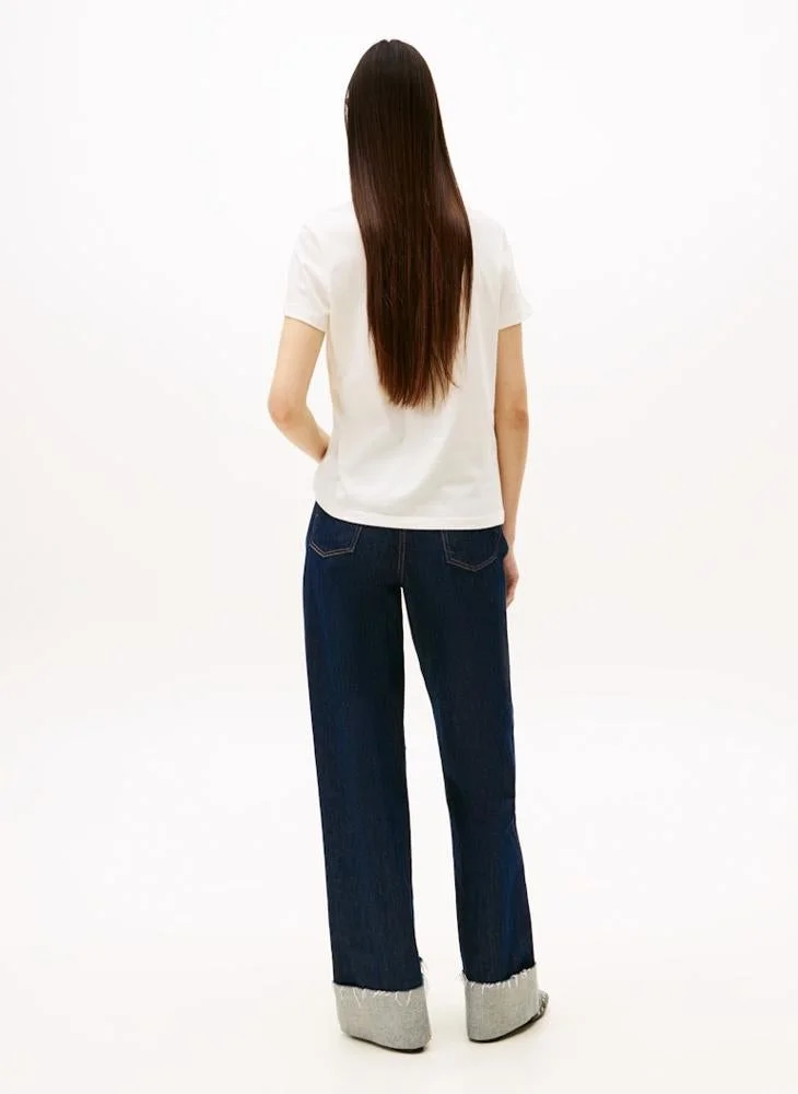 تومي جينز تيشيرت بياقة دائرية وشعار