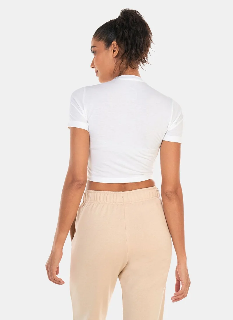 Nike Women's Sportswear Essential Crop Top