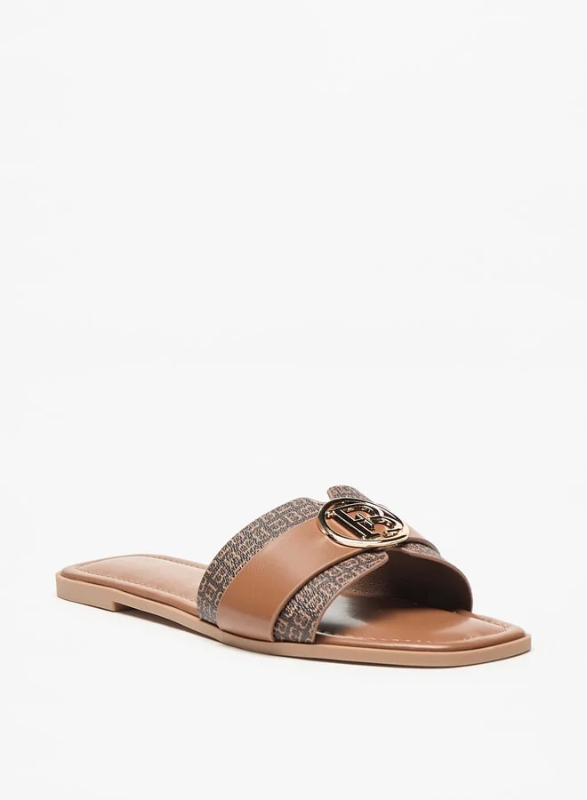 فلورا بيلا من شو إكسبرس Logo Accent Slip-On Flat Sandals