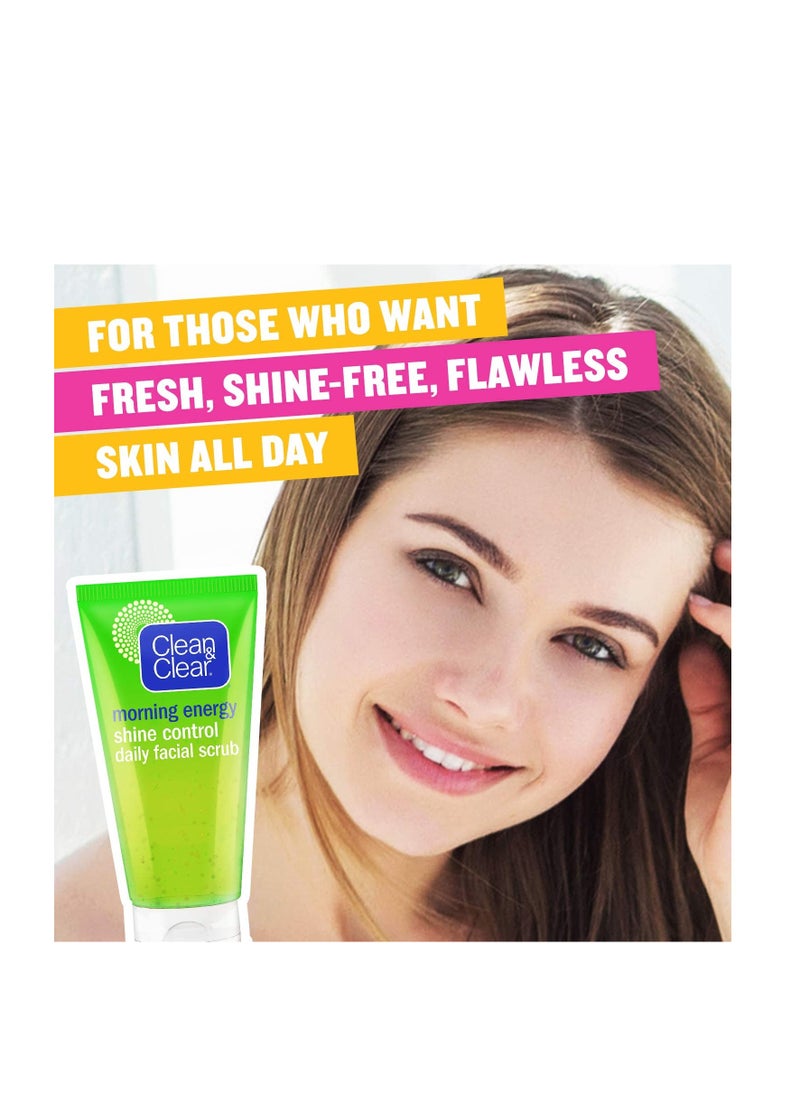 CLEAN & CLEAR Clean & Clear Morning Energy Shine Control Daily Facial Scrub 150ml  - Image 2