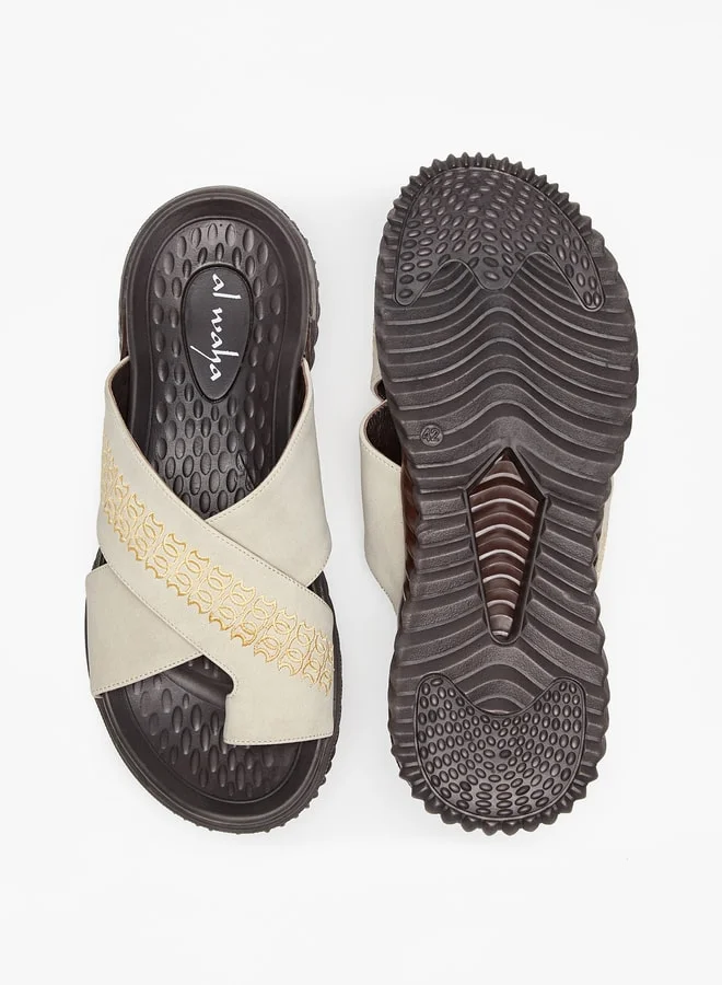 الواحة Textured Slip-On Arabic Sandals