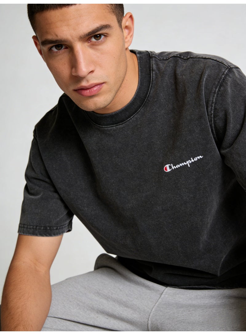 شامبيون Champion Men's Vintage Washed Oversized Crew Neck T-Shirt, Black Acid Wash Short Sleeve Casual Tee - Image 3