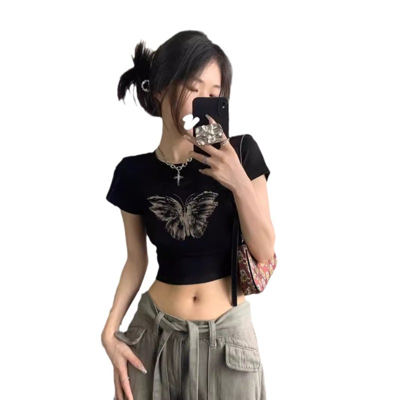 Women's Cropped T-Shirt with Animal Print - Image 5