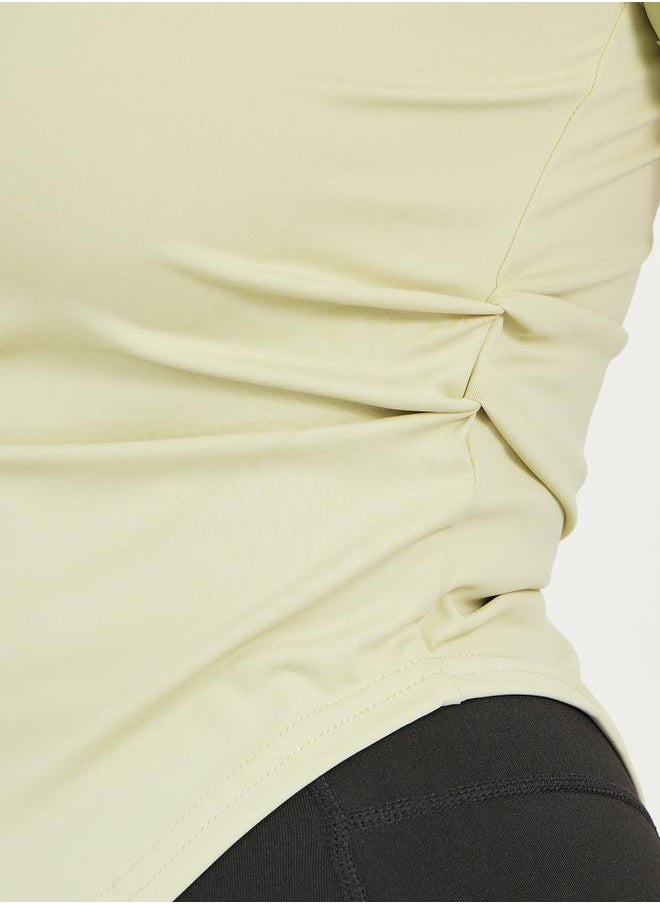 Styli Color Block Side Ruched Curved Hem Short Sleeve Top  - Image 3