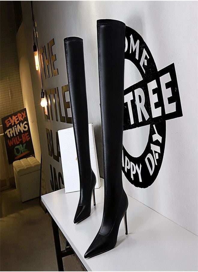 BIGTREE Plush Pointed Knee-Length Boots 8.5CM Black  - Image 2