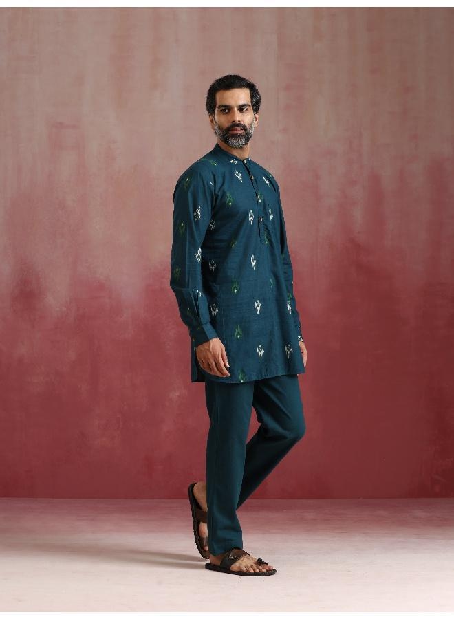 ترو برونز Men's Blue Ikat Print Mandarin Collar Kurta Co-ord set  - Image 3