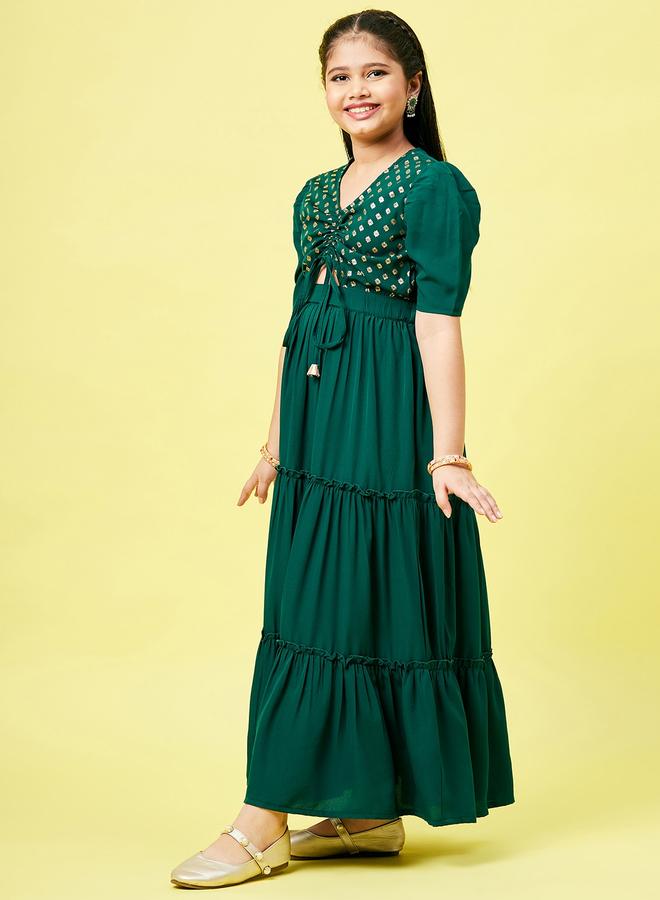 ستايلو بج فستان بطبعات فراشة وتفاصيل مقصوصة وطبقات - Image 3