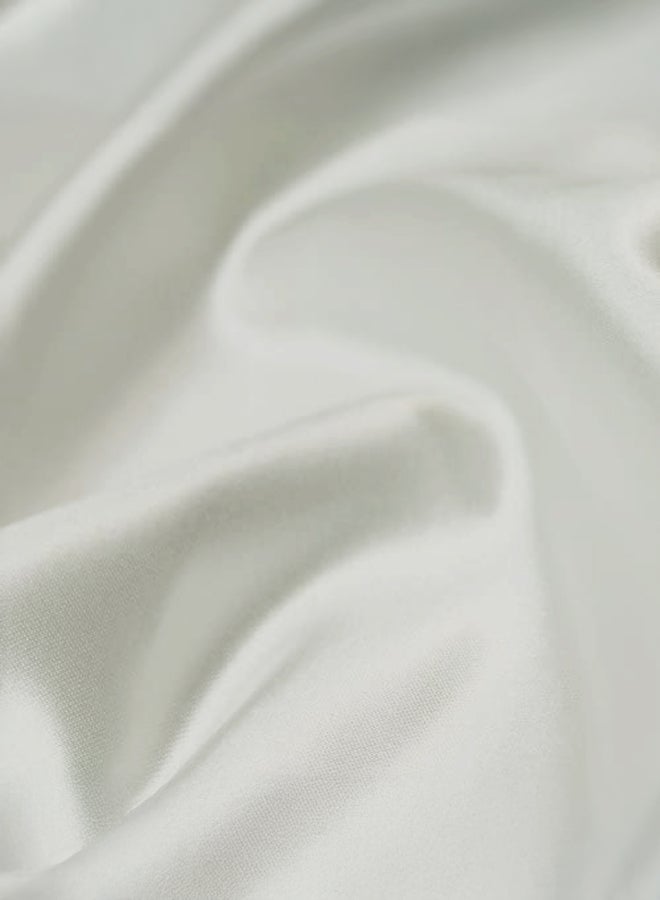 ايست من نون 2-Piece Pillowcase set | Soft 400 TC Sateen Cotton Material |  Light Grey Color | 2 Pillowcases 50 cm x 100 cmBundle - Image 2