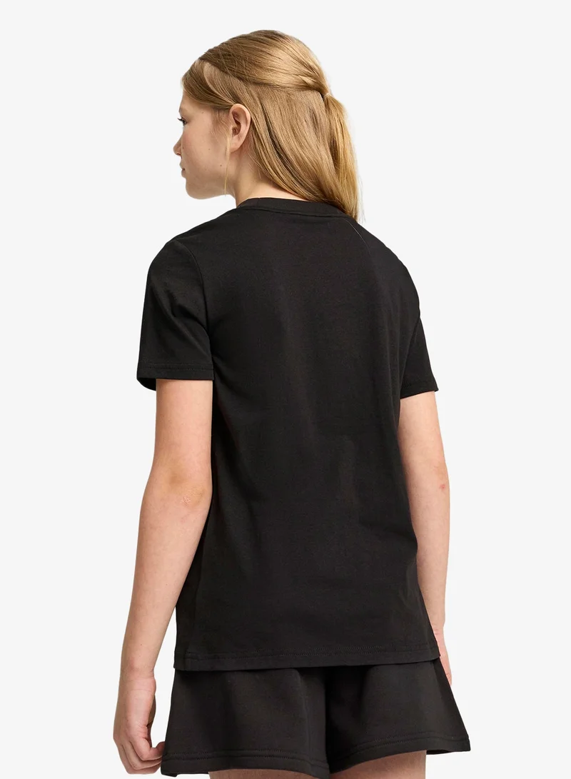 بوما تي شيرت بشعار الشباب الأساسي رقم