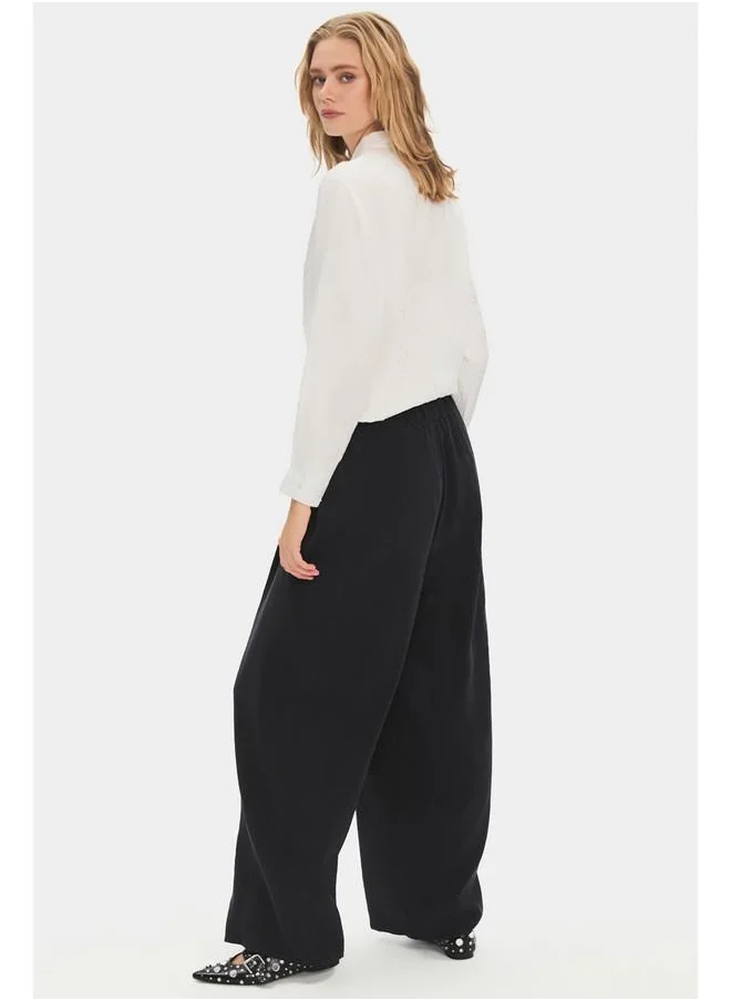 جون June Viscose Blend Flowy Trouser Black