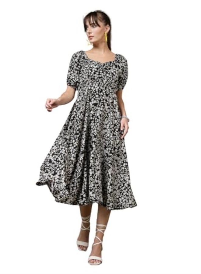 Oomph! فستان نسائي متوسط الطول بتصميم كريب وواسع من الأسفل من OOMPH! - Image 1