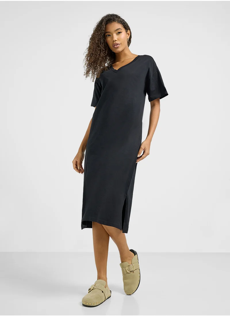 Ginger Basics 2 Pack Relaxed V-Neck Midi Dress