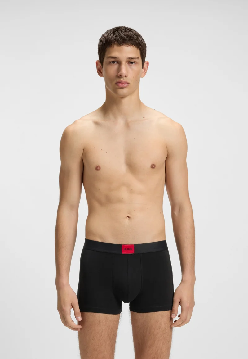 هوجو ثلاثة أطقم بوكسرات قطنية مطاطية بشعارات على الخصر