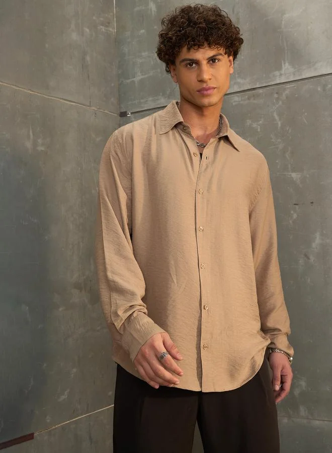 ساسافراس قميص ساسافراس بقبة سادة ومقاس عادي