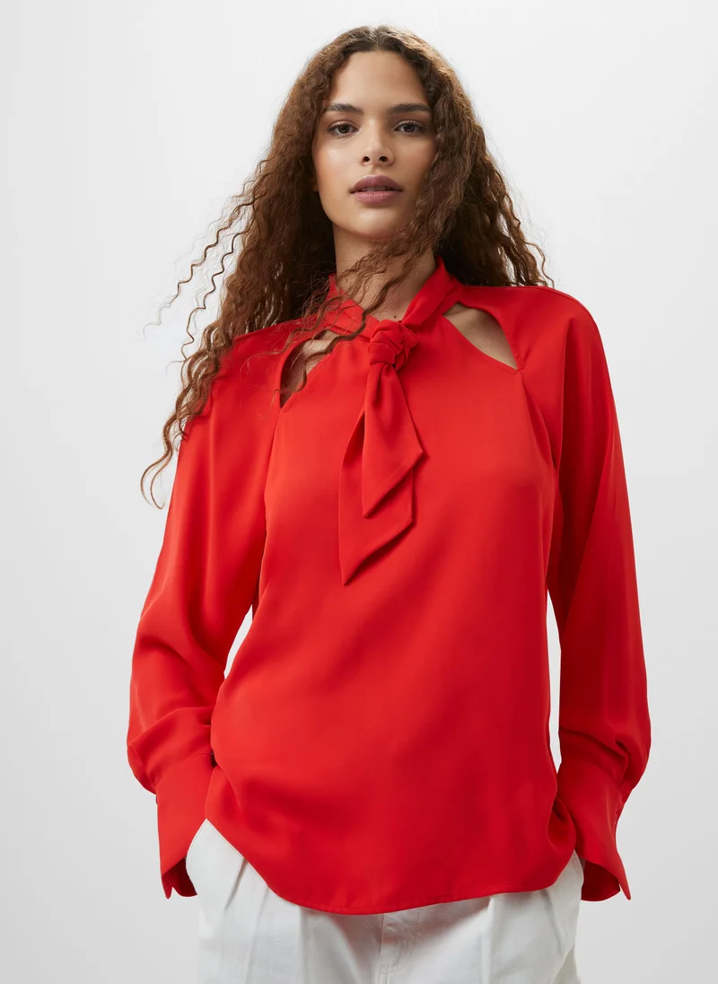 فرنش كونكشن Cutout Tie Neck Detail Blouse