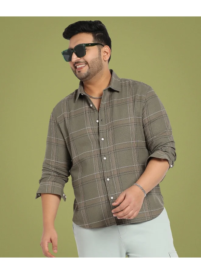 انستافاب بلس قميص منقوش طويل من قماش الترتان باللون الأخضر الزيتوني للرجال