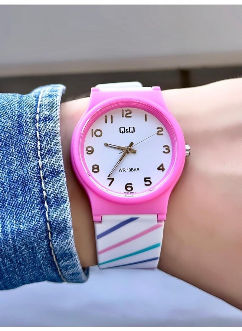 Q&Q Women's Waterproof Plastic Band Wristwatch  - Image 1