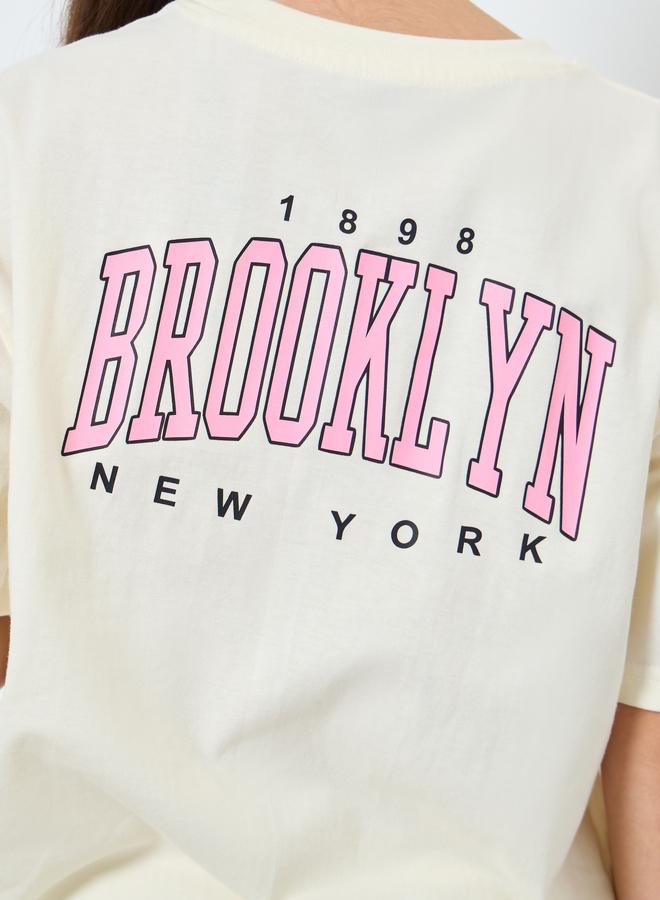 Styli Slogan Print Oversized T-Shirt and Leggings Set - Image 4