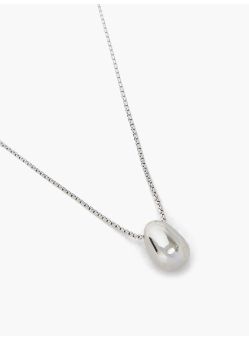 French Connection UK قلادة باندنت حبة منحوتة - Image 2