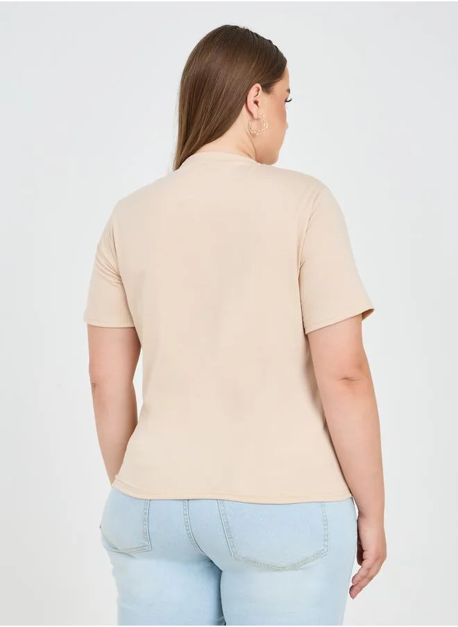 ستايلي Plus Embellished Short Sleeve T-Shirt