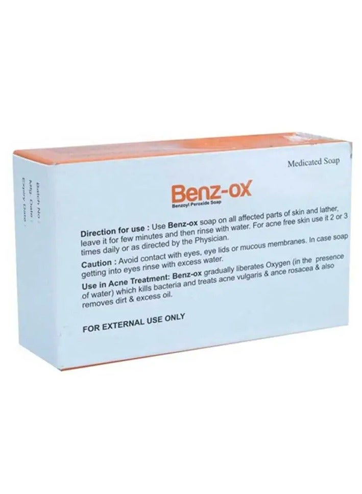 Bill Blass BENZOYL PEROXIDE SOAP 2.5%100G - Image 2