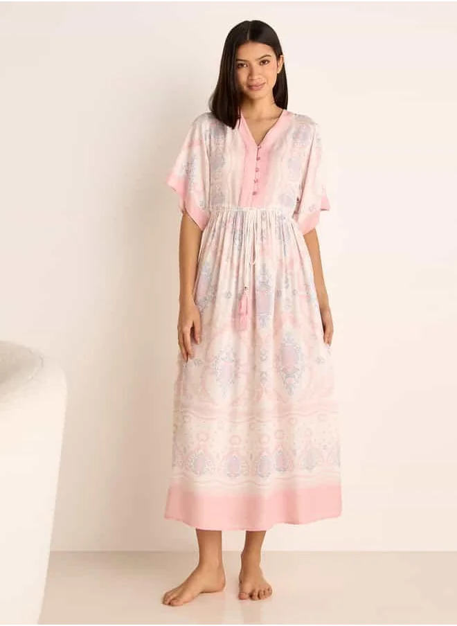 سبلاش فيڤ Printed Night Dress with V-neck and Tie-Up Detail