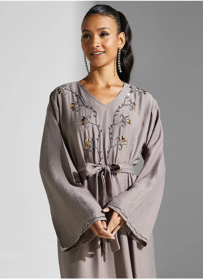 hayas closet Embellished Belted Jalabiya