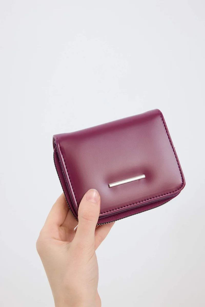 ديفاكتو Woman Faux Leather Wallets