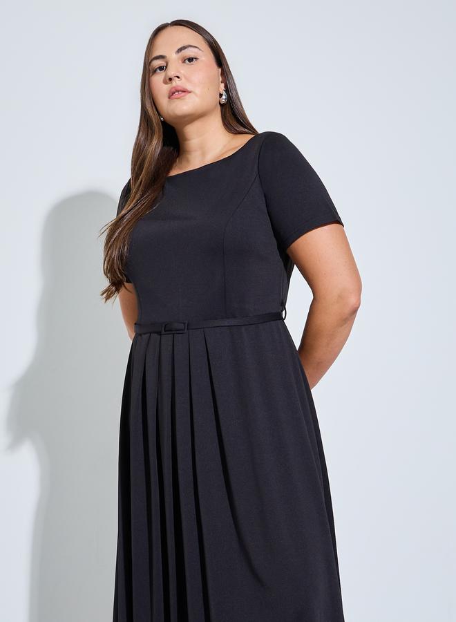 Styli Plus Size Black Belted A-Line Maxi Dress - Image 2