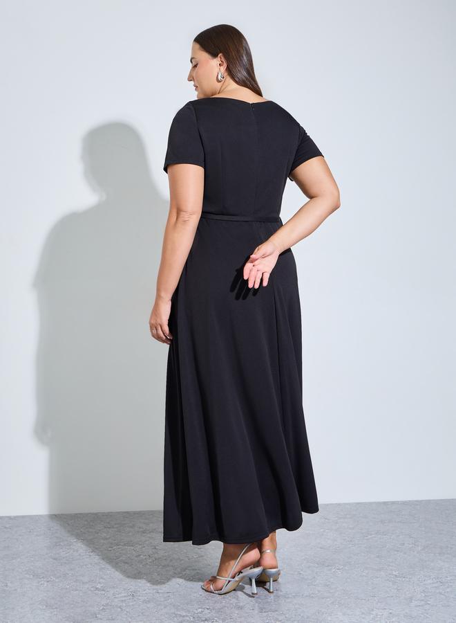 Styli Plus Size Black Belted A-Line Maxi Dress - Image 5