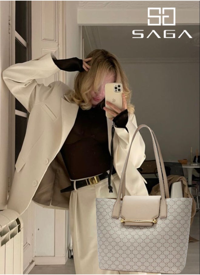 SAGA 3 pieces calm beige bag with a luxurious crescent design  - Image 2