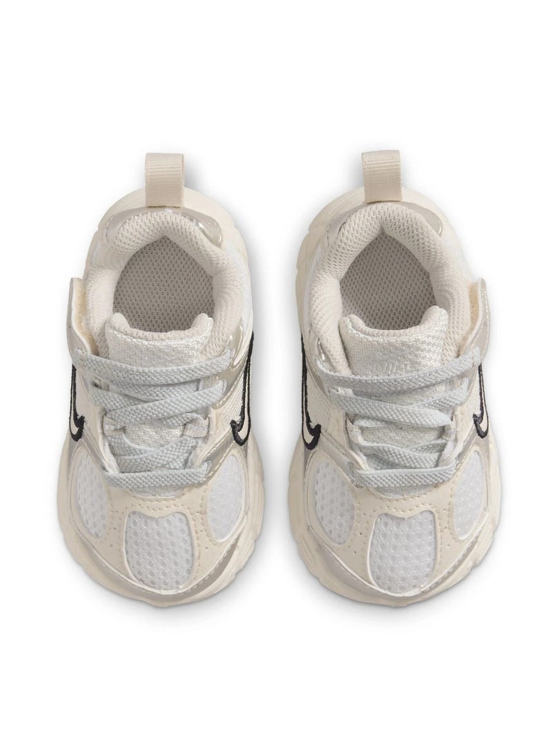 نايكي حذاء في 5 آر إن آر للأطفال الرضع - Image 3