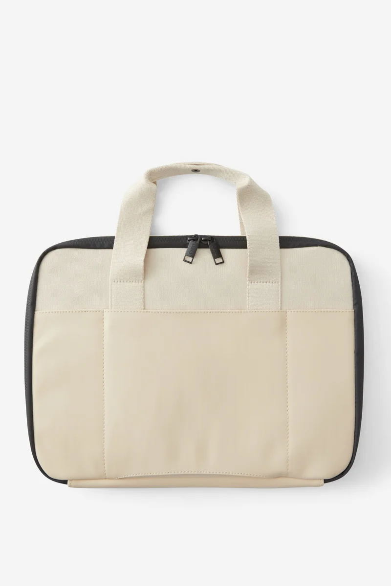 Typo Essential Working Desk