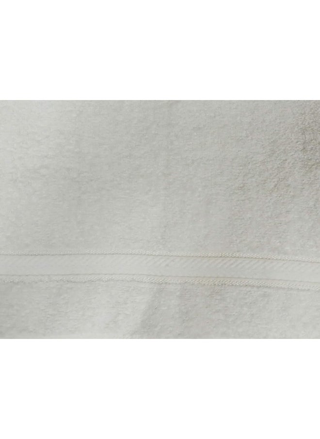 Princess Deyarco Princess Terry 100% Cotton 480 Gsm Face Towel, Super Soft Quick Dry Highly Absorbent Dobby Border Ring Spun, Size: 30 X 30Cm, White  - Image 4