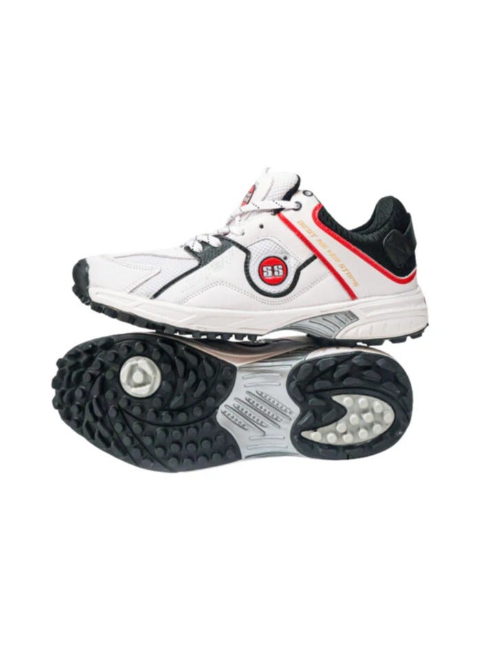 SS Gutsy Cricket Shoes  - Image 1