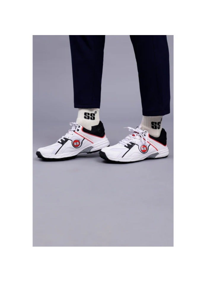 SS Gutsy Cricket Shoes  - Image 4