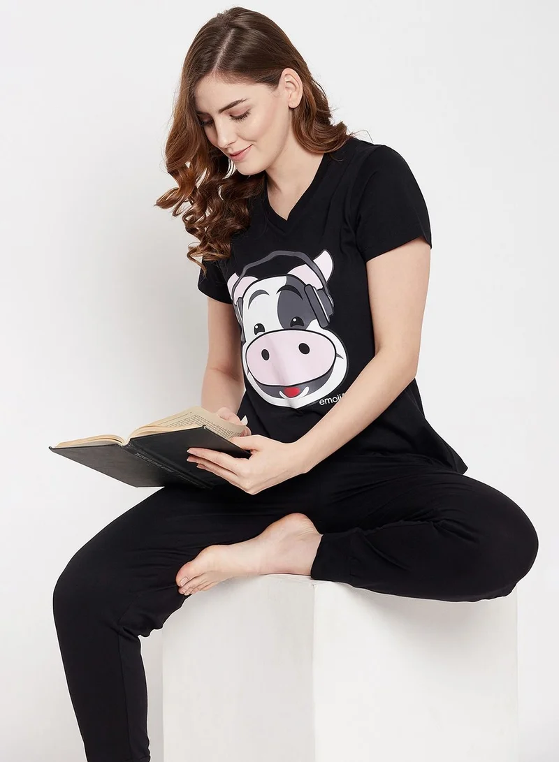 Clovia Clovia Cow Emoji Print Top And Solid Jogger Set In Black - 100% Cotton