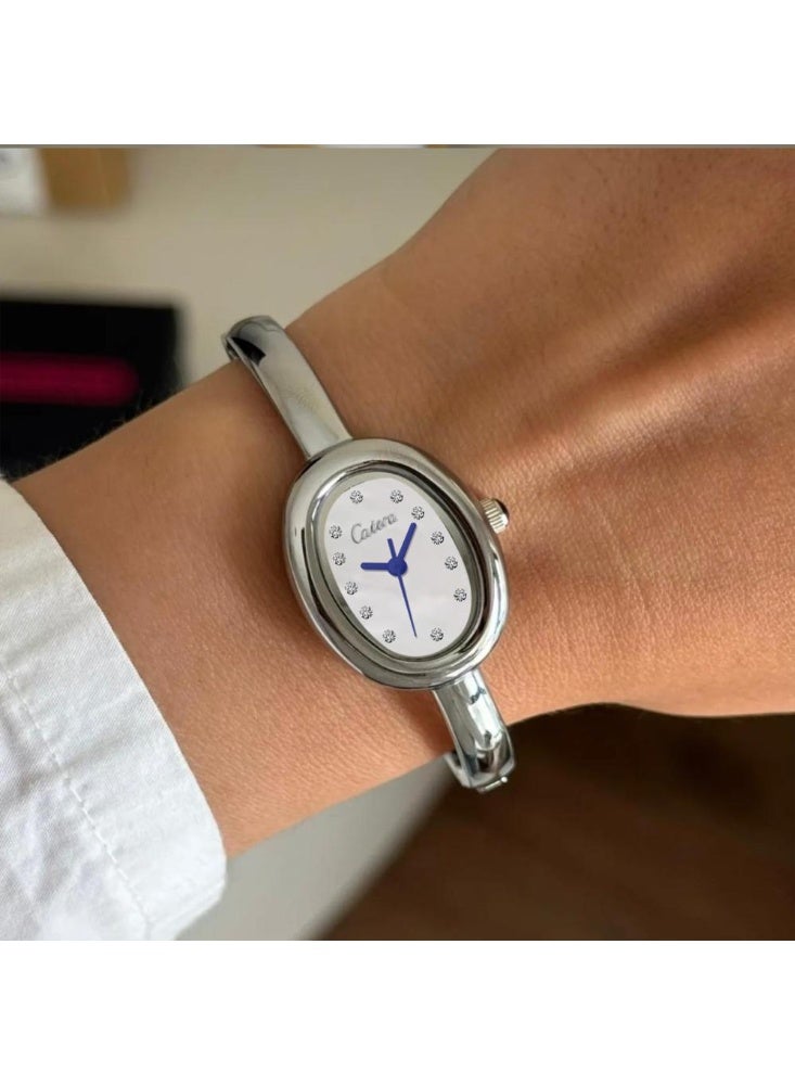 كاتيرا ساعة نسائية أنيقة بسير ستيل ضد الماء عصرية و حديثة وبجودة عالية - Image 2