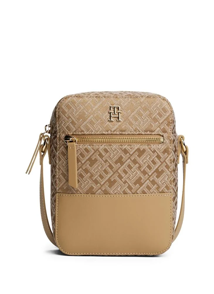 TOMMY HILFIGER Logo Detailed Feminine Crossbody