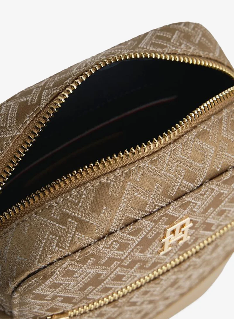 TOMMY HILFIGER Logo Detailed Feminine Crossbody