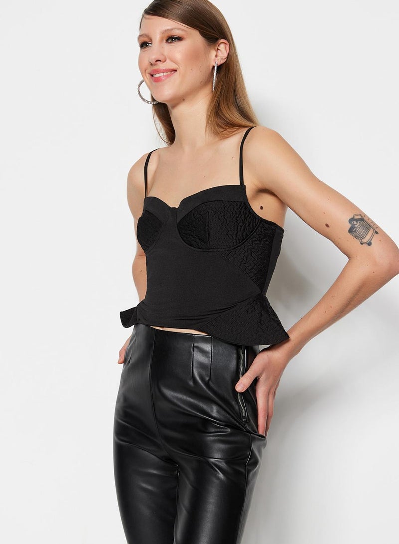 trendyol Black Crop Lined Knitted Bustier TPRSS23BS00050 - Image 2