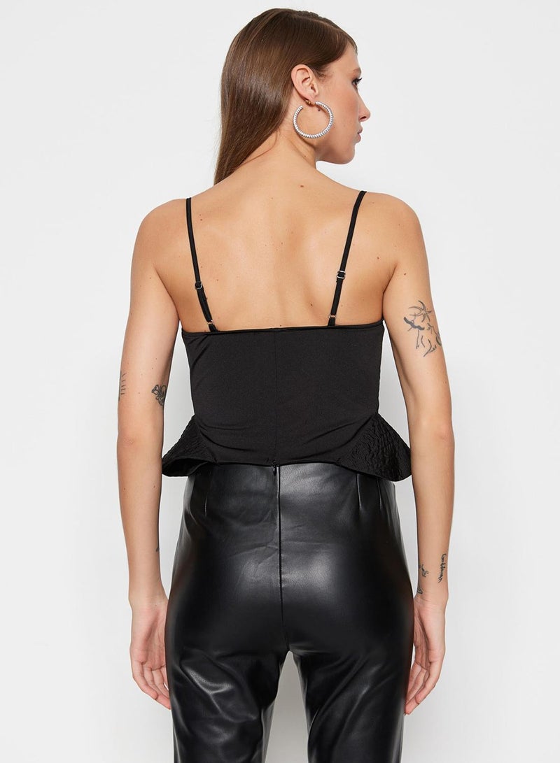 trendyol Black Crop Lined Knitted Bustier TPRSS23BS00050 - Image 4