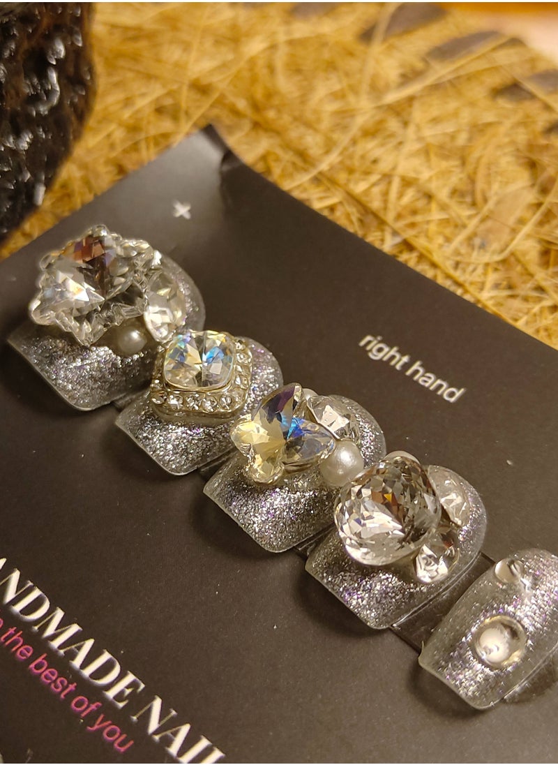 LauraTheBeauty - 【DreamDrop】10 Pcs Rhinestone Nail Art False Nails Short Square Fake Nails Press on Nails with Wearing Tools - Image 1