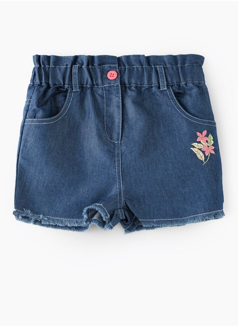 Woven solid shorts