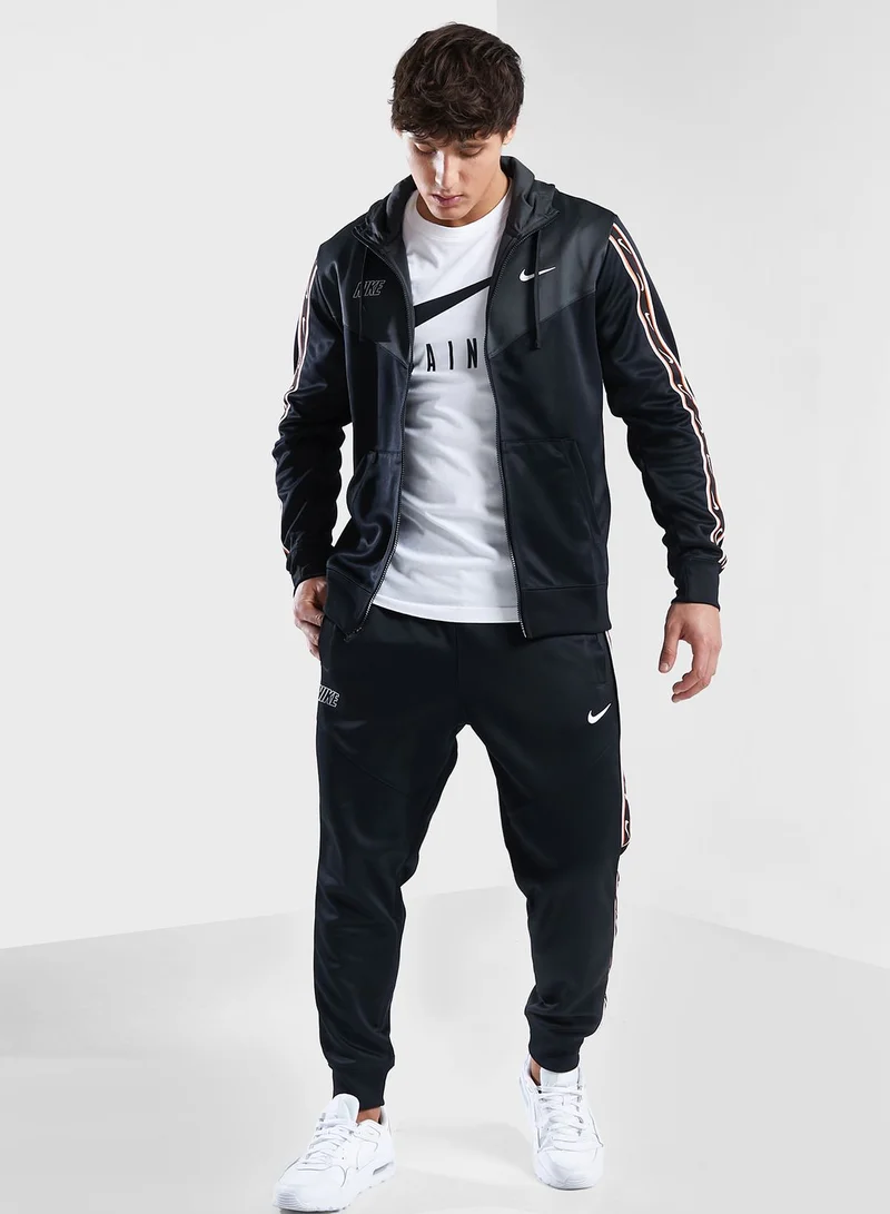 Nike Nsw Repeat Swoosh Sweatpants