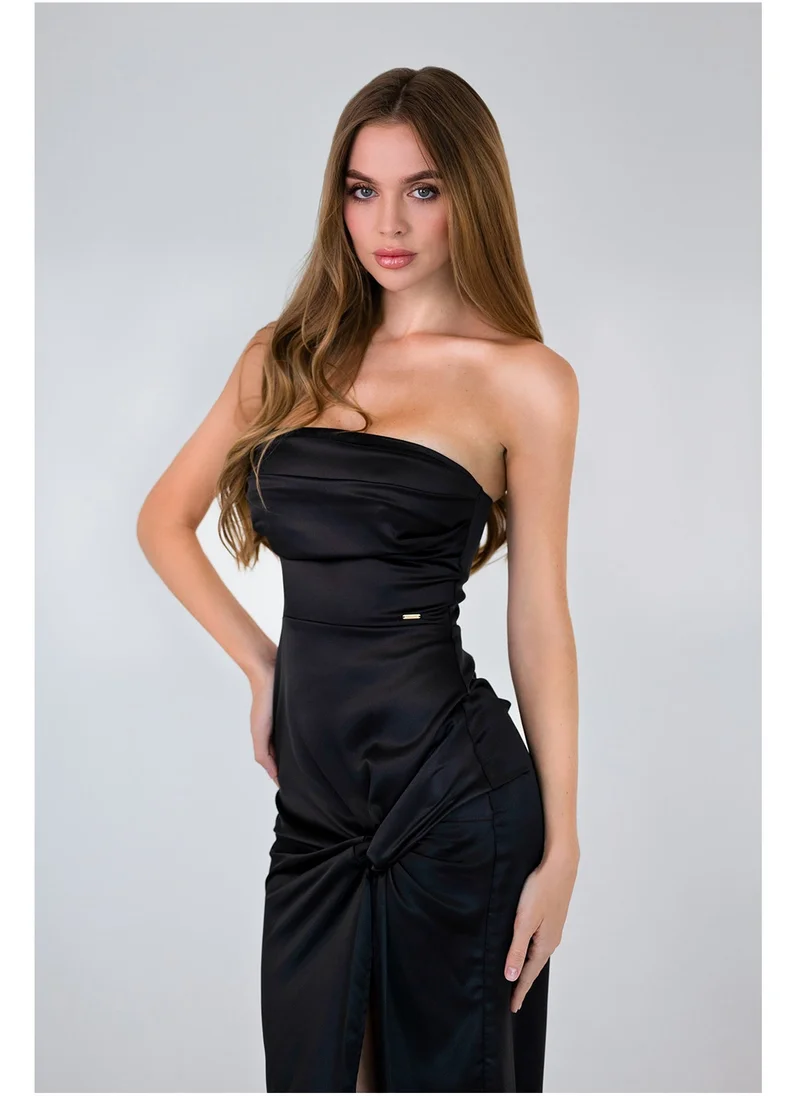 Anita's Magic Dress - Black