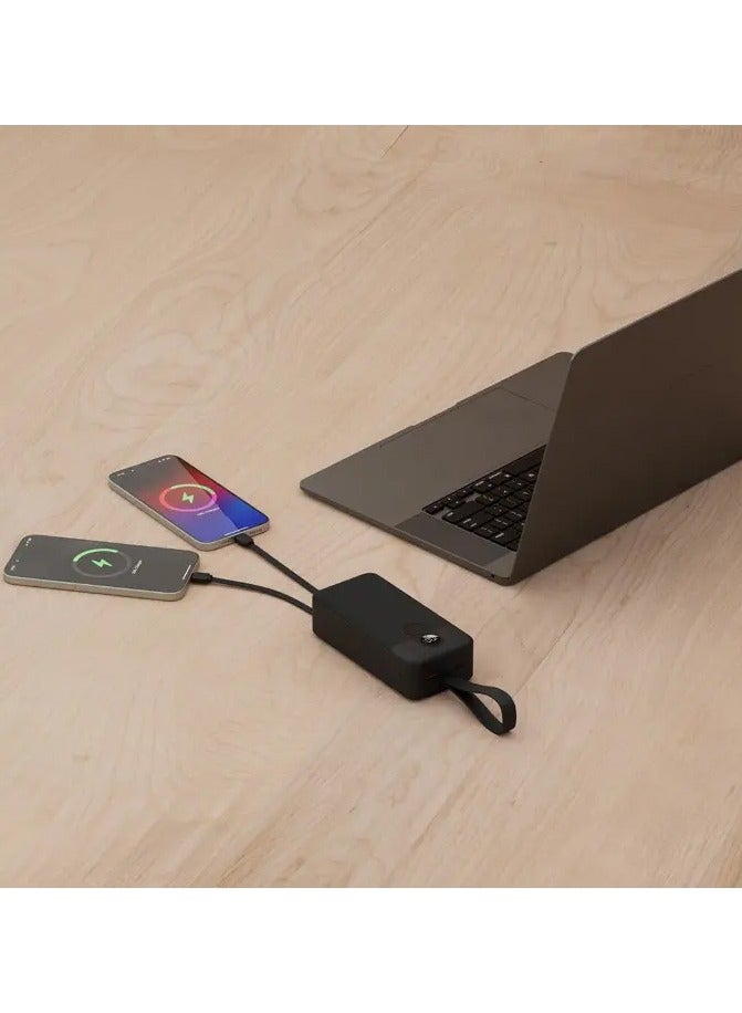 porodo 30000mAh Power Bank Digital Display with Type-C & Lightning Cable / 22.5W Power Delivery / Simultaneous Charging - Black - Image 3