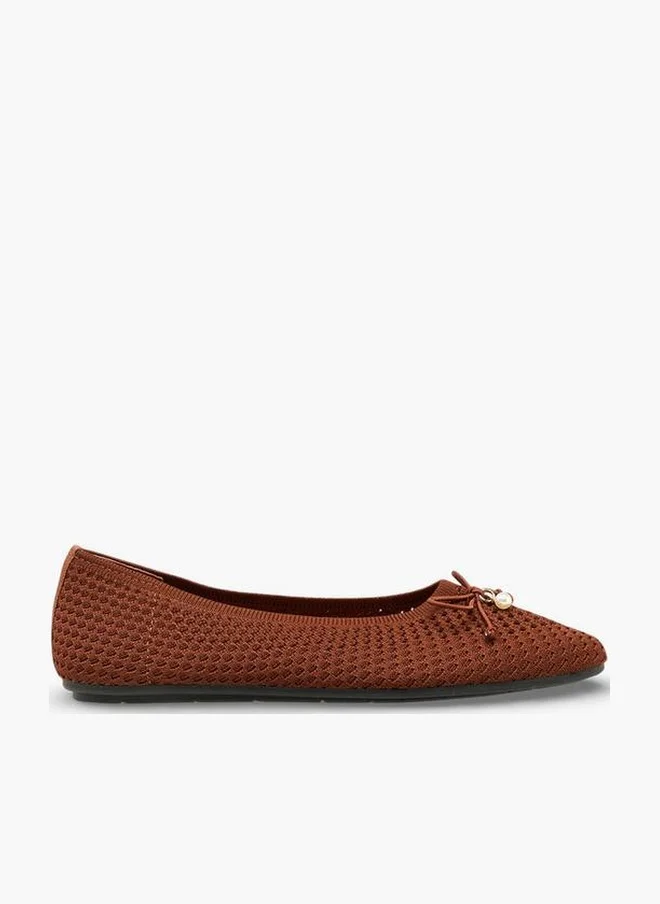 Women Textured Ballerina Shoes