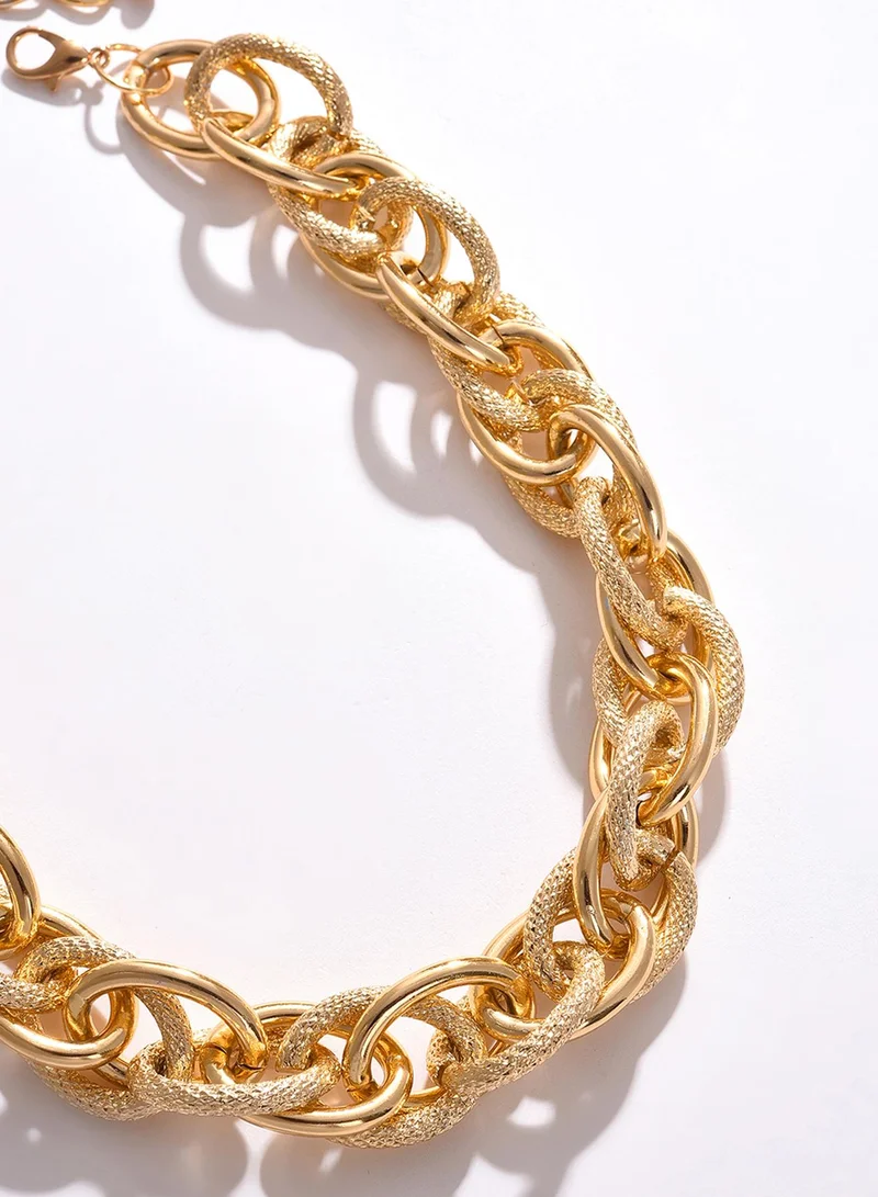 SOHI Contemporary Artificial Chain Necklace Jewellery